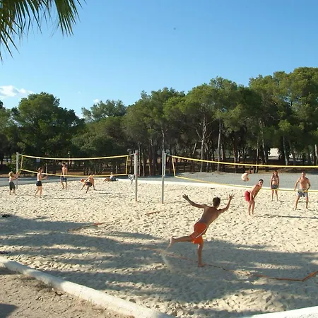 مكان تخييم La Baume La Palmeraie Fréjus